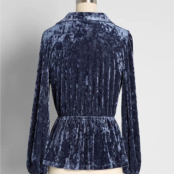 Modcloth Peak of Chic Crushed Velvet Top Faux Wrap Puff Sleeve Blue S - Picture 3 of 11